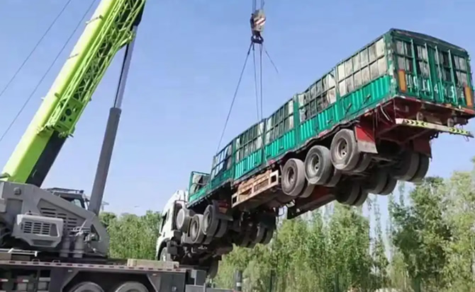 眉县道路脱困救援案例
